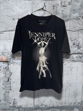 Jennifer Lopez Black Graphic Tee with Monochrome Stage Art